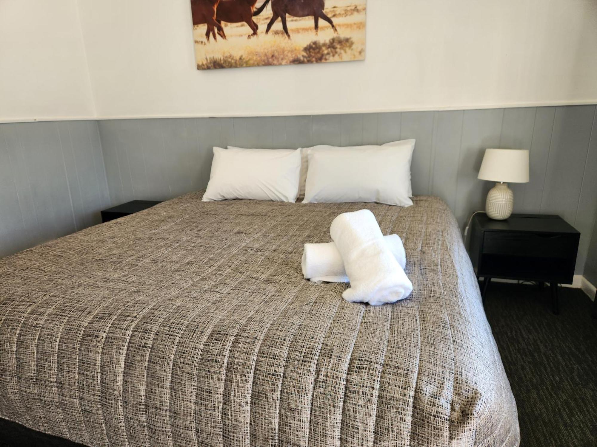 Calder Family Motel Bendigo Dış mekan fotoğraf