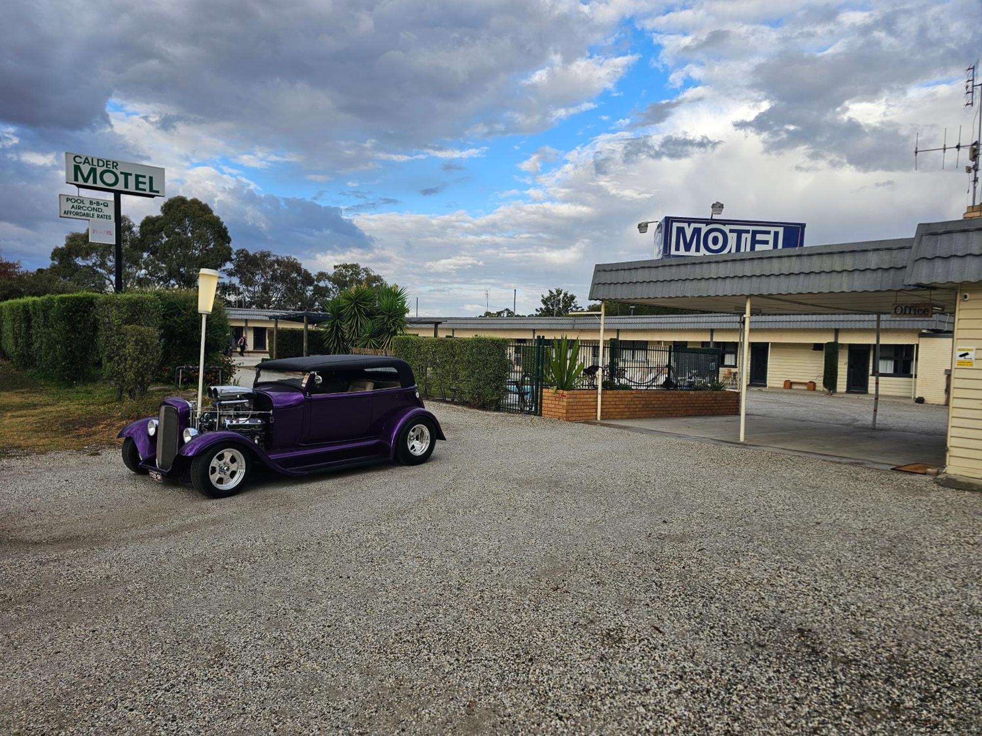 Calder Family Motel Bendigo Dış mekan fotoğraf