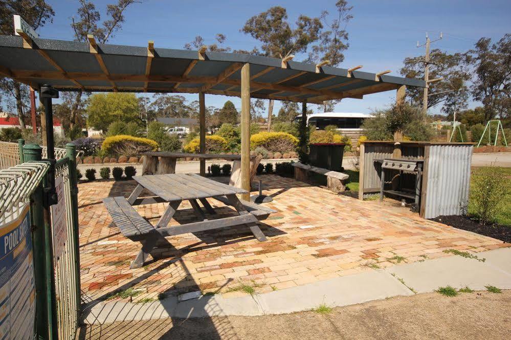 Calder Family Motel Bendigo Dış mekan fotoğraf